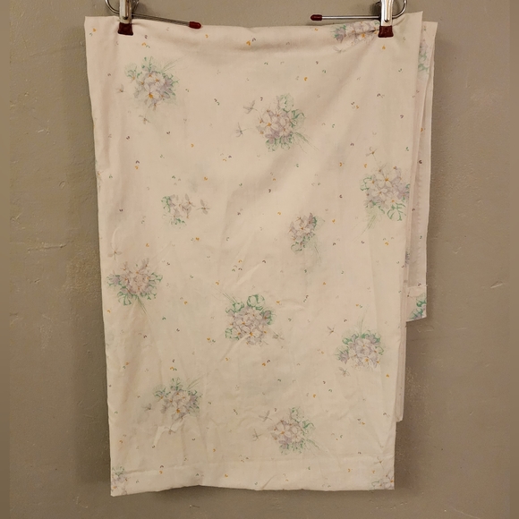 Vintage Floral Flat Sheet by JP Stevens - Picture 5 of 7